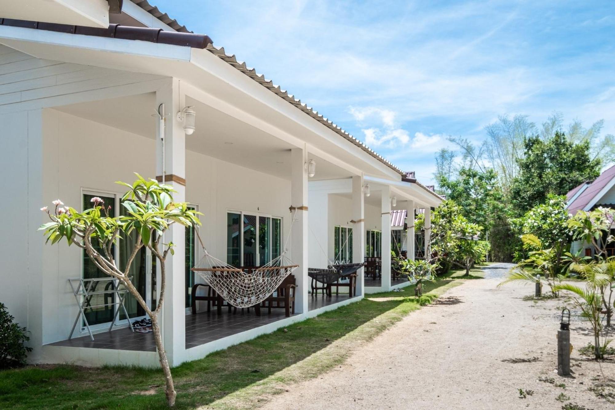 All At Sea Beach Resort Baan Tai Ngoại thất bức ảnh